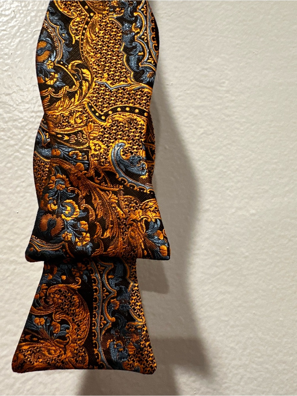 Men’s Bow Tie, Gold & Blue Paisley Skirt - Elegant Statement Piece